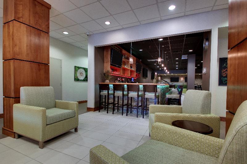 Clarion Pointe Hopkinsville Near The Bruce Convention Center Bagian luar foto