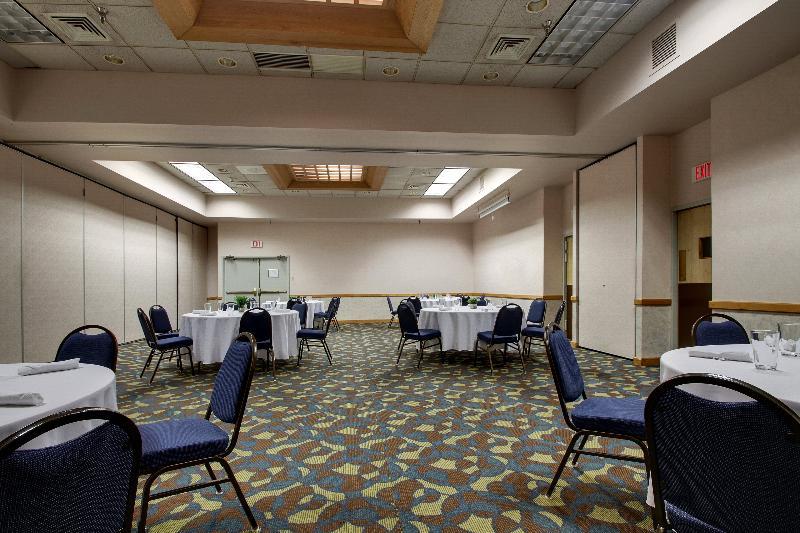 Clarion Pointe Hopkinsville Near The Bruce Convention Center Bagian luar foto